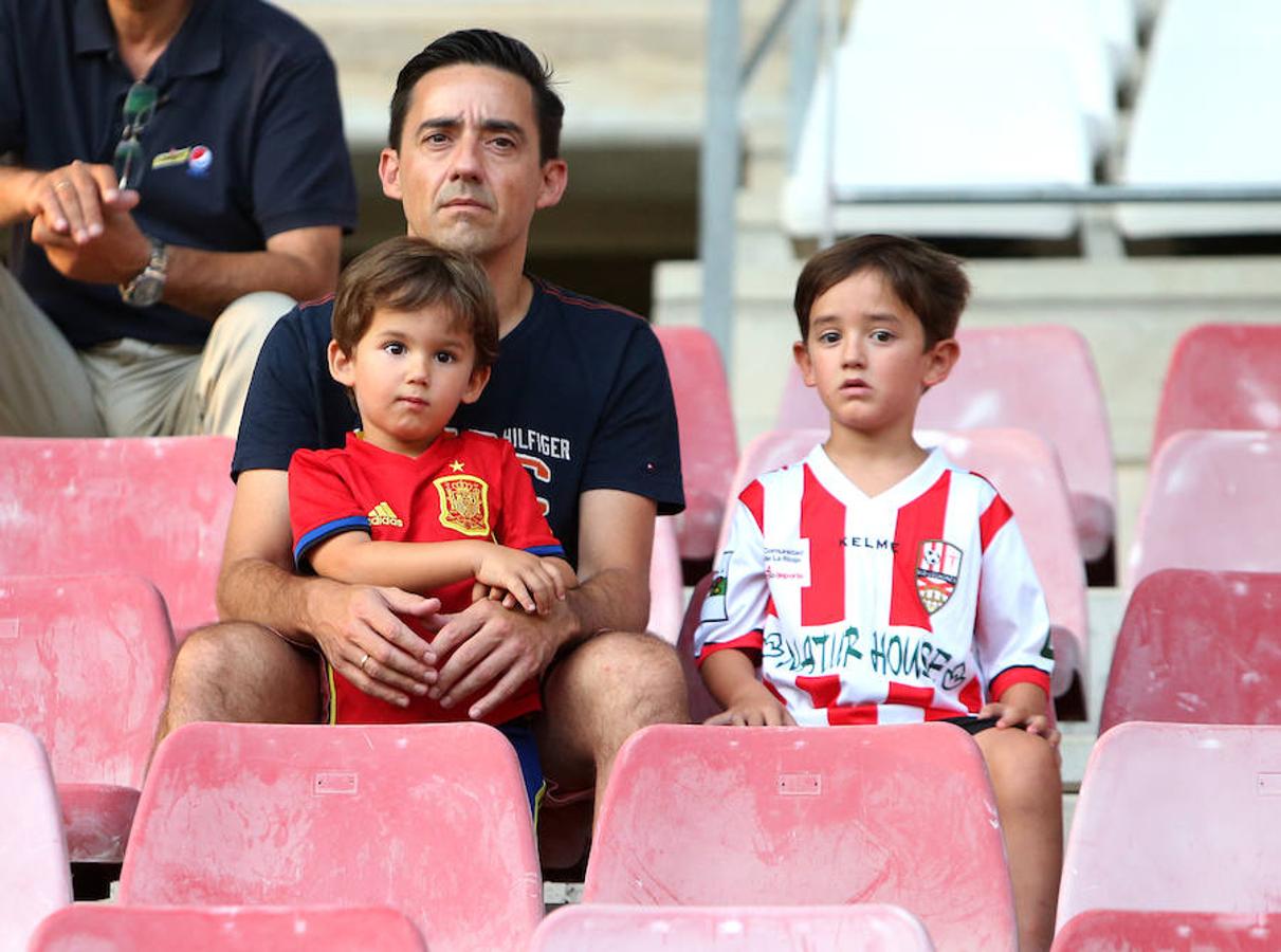 La UDL se ha impuesto al Numancia (1-0) en un nuevo partido de pretemporada del equipo riojano, que ha contrastado con anteriores puestas en escena ya que el equipo de Sergio Rodríguez ha estructurado su estrategia a la contra y se ha manejado con un tempo más lento.