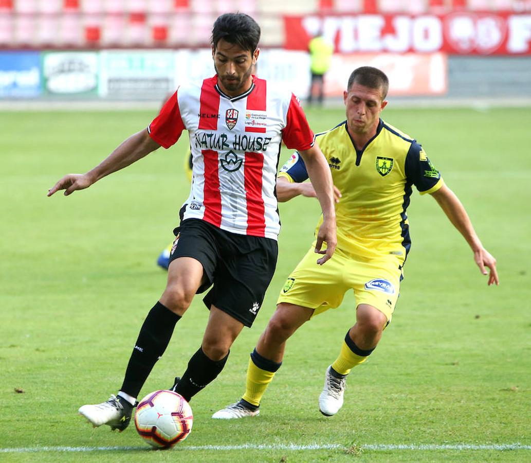 La UDL se ha impuesto al Numancia (1-0) en un nuevo partido de pretemporada del equipo riojano, que ha contrastado con anteriores puestas en escena ya que el equipo de Sergio Rodríguez ha estructurado su estrategia a la contra y se ha manejado con un tempo más lento.