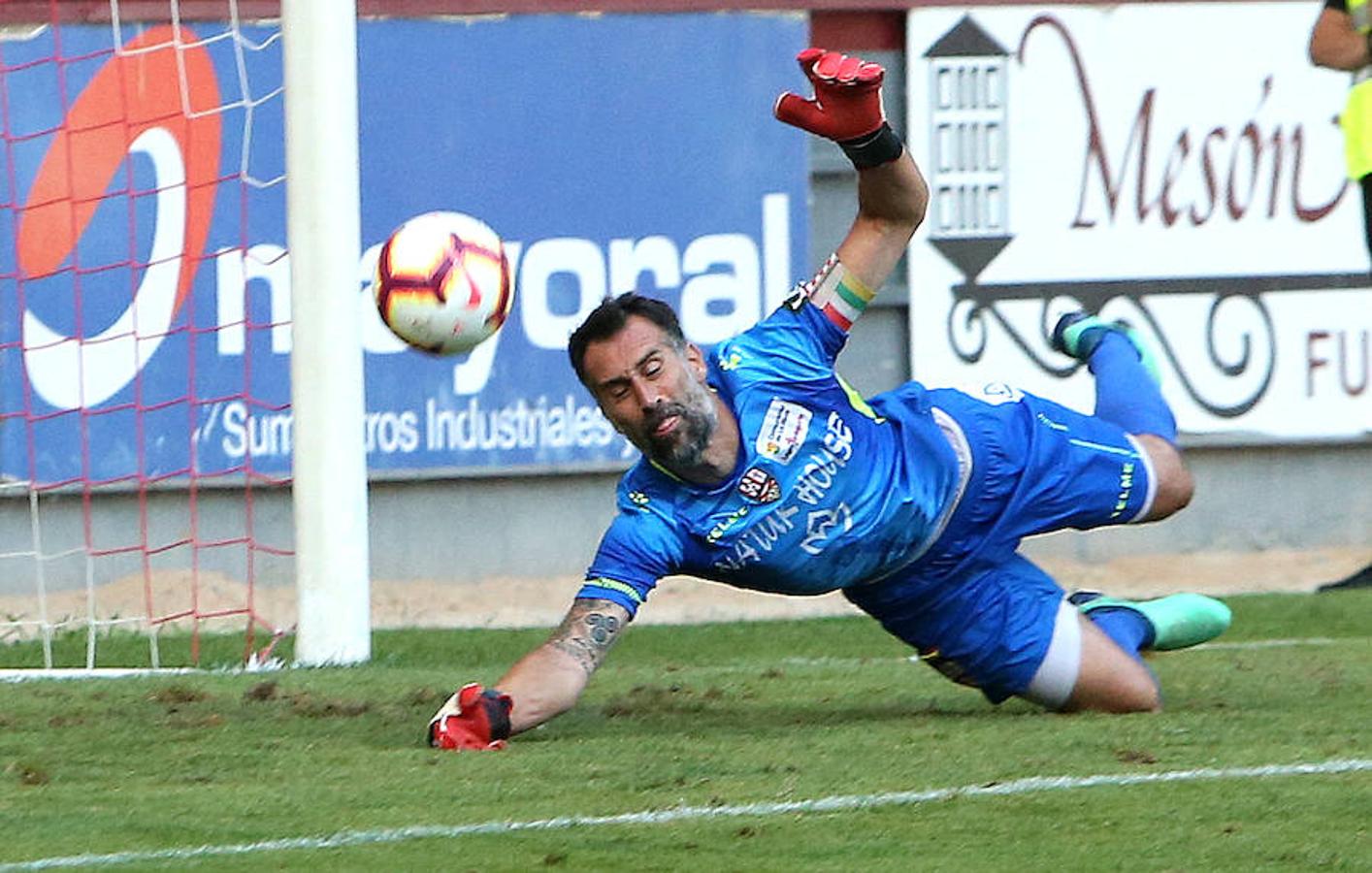 La UDL se ha impuesto al Numancia (1-0) en un nuevo partido de pretemporada del equipo riojano, que ha contrastado con anteriores puestas en escena ya que el equipo de Sergio Rodríguez ha estructurado su estrategia a la contra y se ha manejado con un tempo más lento.