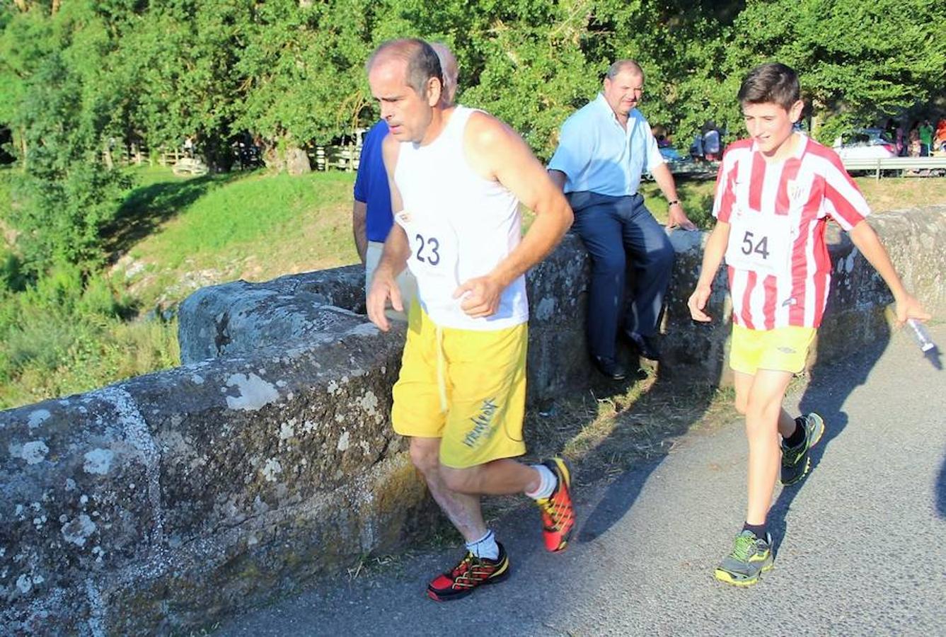 XVIII Carrera Puente a Puente 'Trofeo Violeta Villanueva' en la que se han impuesto Nacho Hernando y Susana Arrúa vuelven a ganar en Ezcaray.