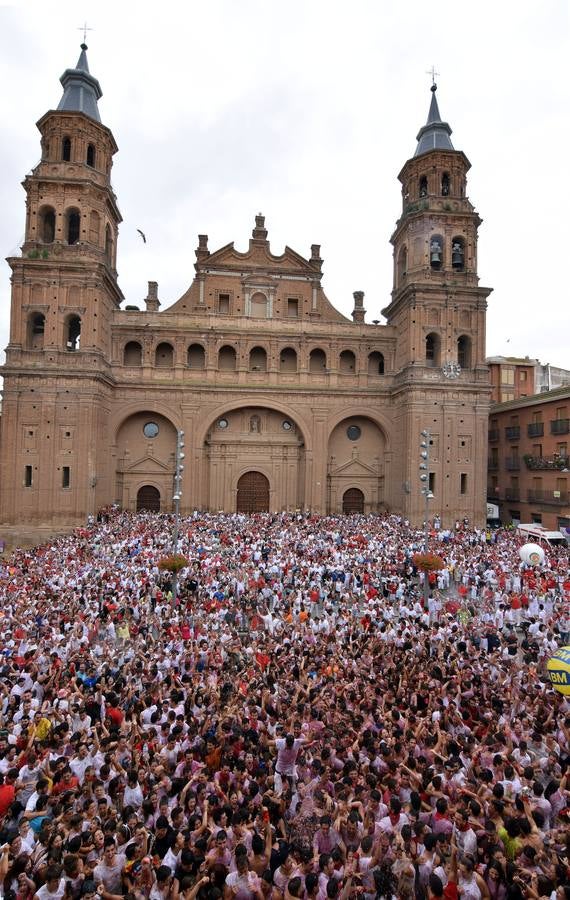 Así vivieron los más jóvenes el inicio de las fiestas alfareñas