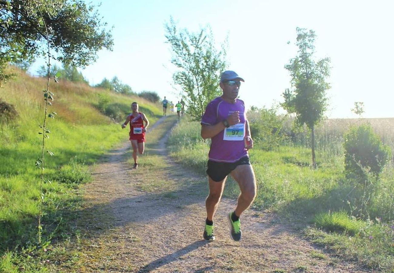 Ángel Marugán y Nerea Ortega vencen en el XI Cross Laguna de Hervías