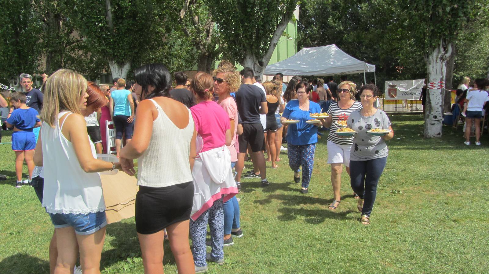 Día de la Paella, en el marco de las fiestas de verano, de Albelda de Iregua