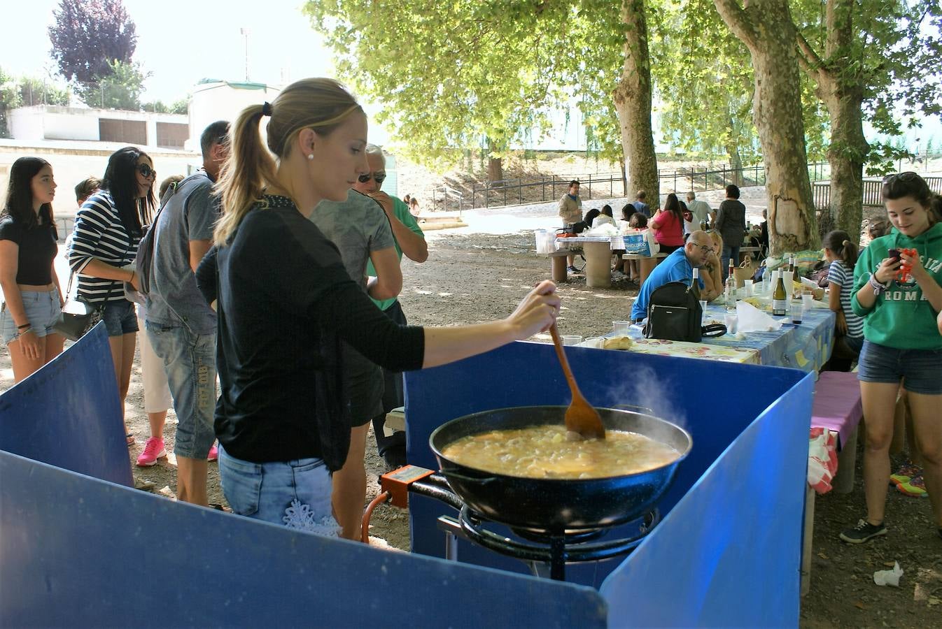 Fotos: El concurso de calderetas cierra las fiestas de Uruñuela