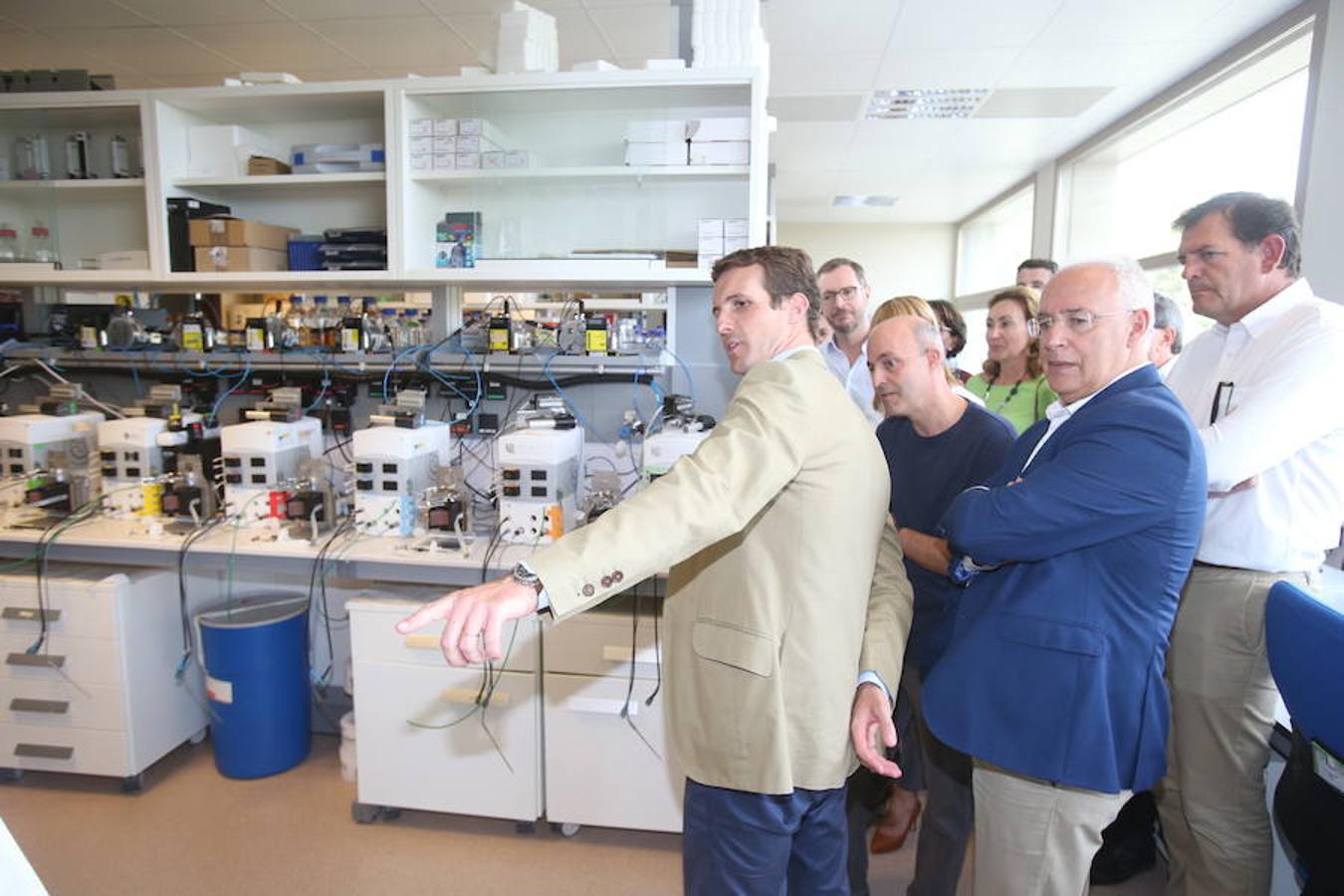 El presidente del Partido Popular Pablo Casado ha visitado hoy La Rioja y se ha interesado por los temas candentes de la región.