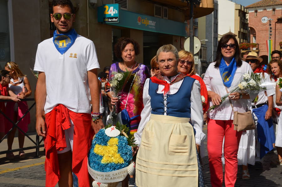 Cientos de calagurritanos se acercaron a la catedral para agasajar con ramos multicolores a los mártires calagurritanos 