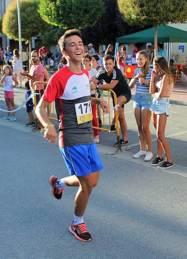 Alberto Moral y Arantxa Ruiz fueron los más rápidos en el Cross de Castañares en una tarde sofocante para el atletismo.