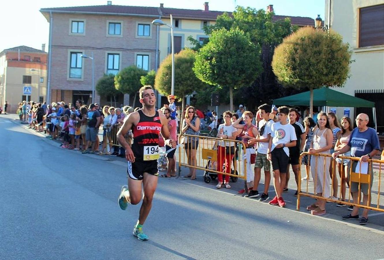 Alberto Moral y Arantxa Ruiz fueron los más rápidos en el Cross de Castañares en una tarde sofocante para el atletismo.