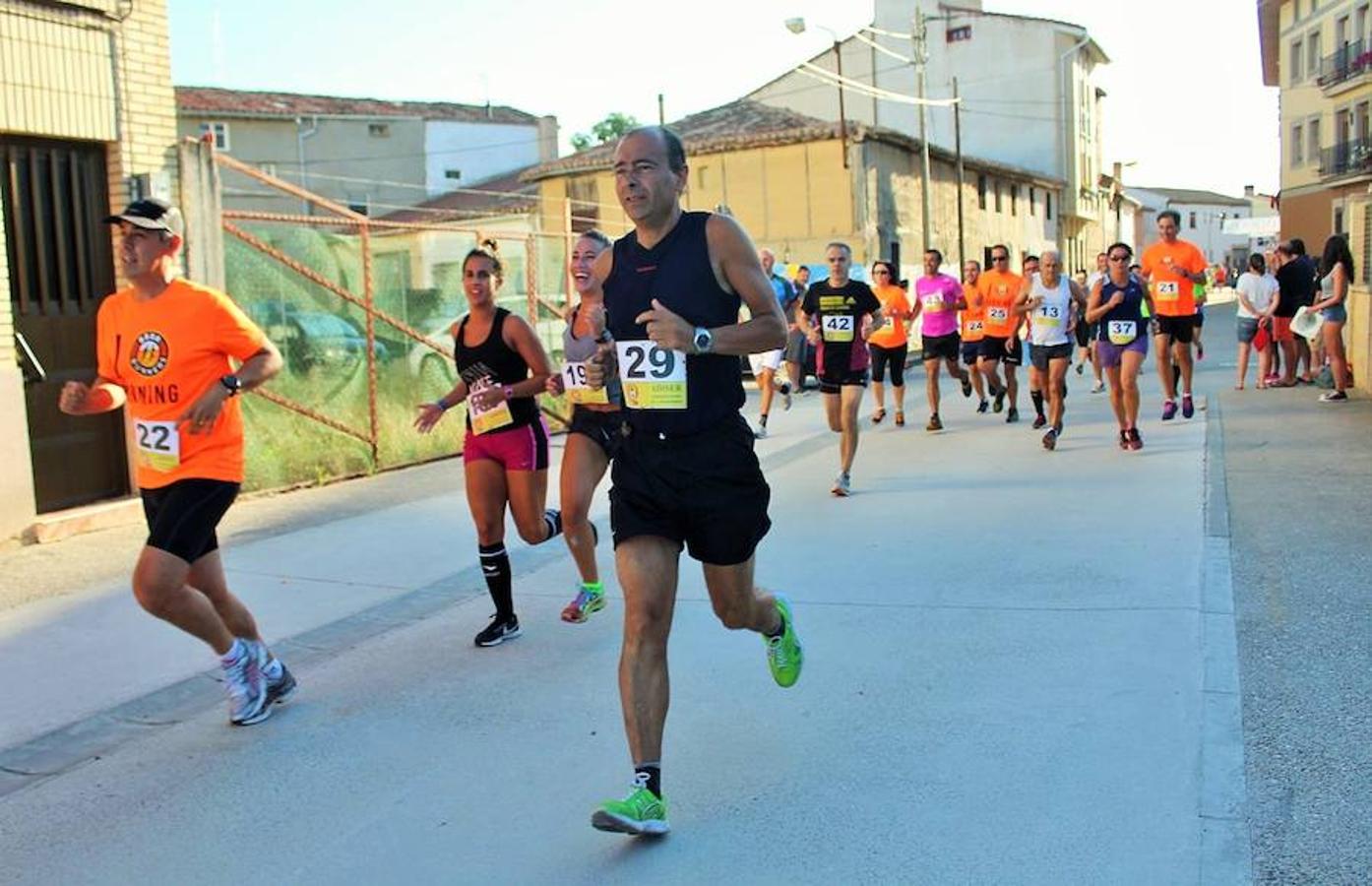 Alberto Moral y Arantxa Ruiz fueron los más rápidos en el Cross de Castañares en una tarde sofocante para el atletismo.