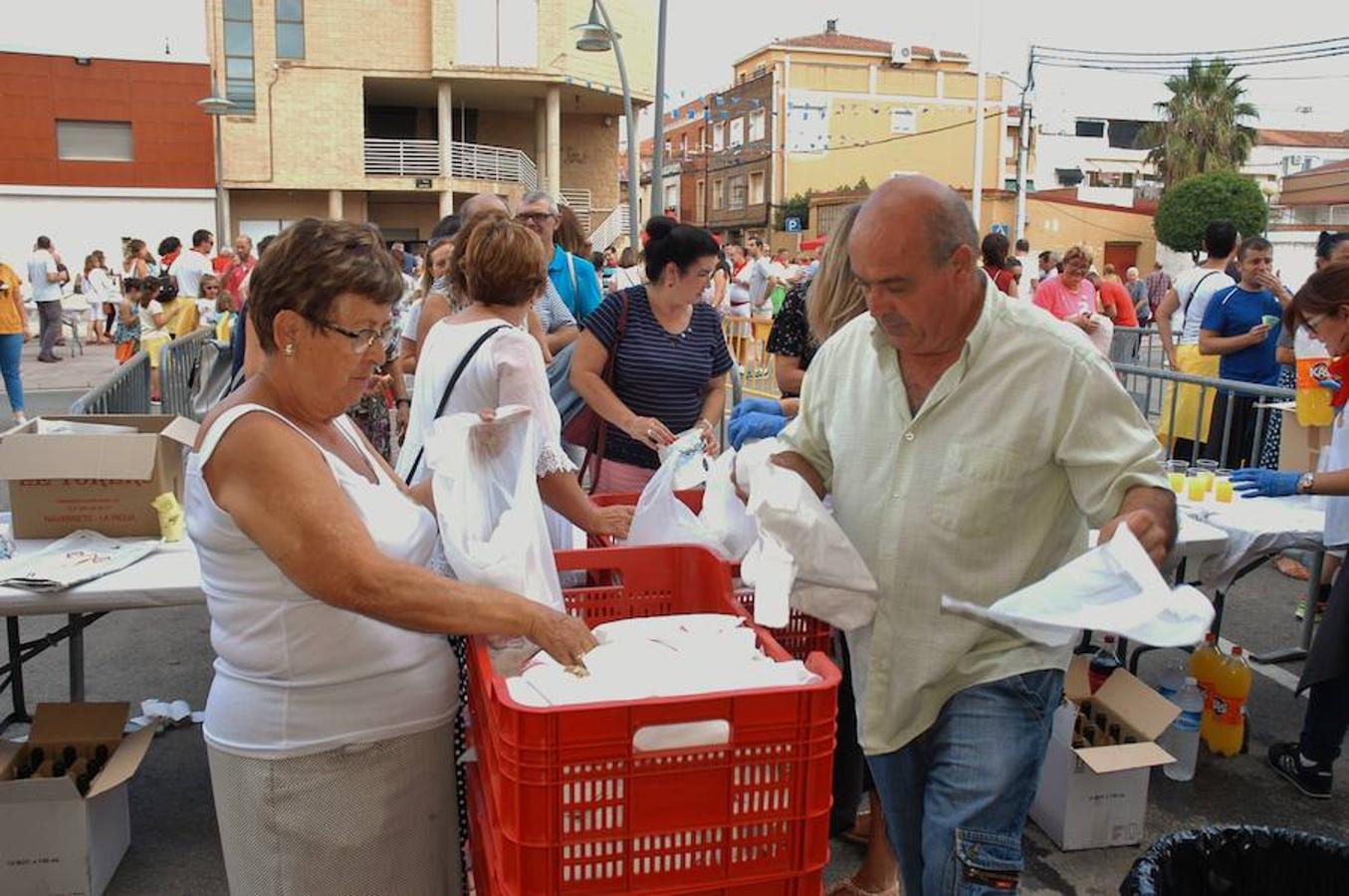 Celebración del XXX festival de la seta, el champiñón y el pimiento celebrado ayer en Pradejón con motivo de las fiestas de San Antonio