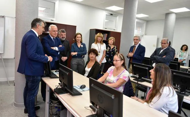 Cáritas Chavicar abre un centro de formación para desempleados en Logroño