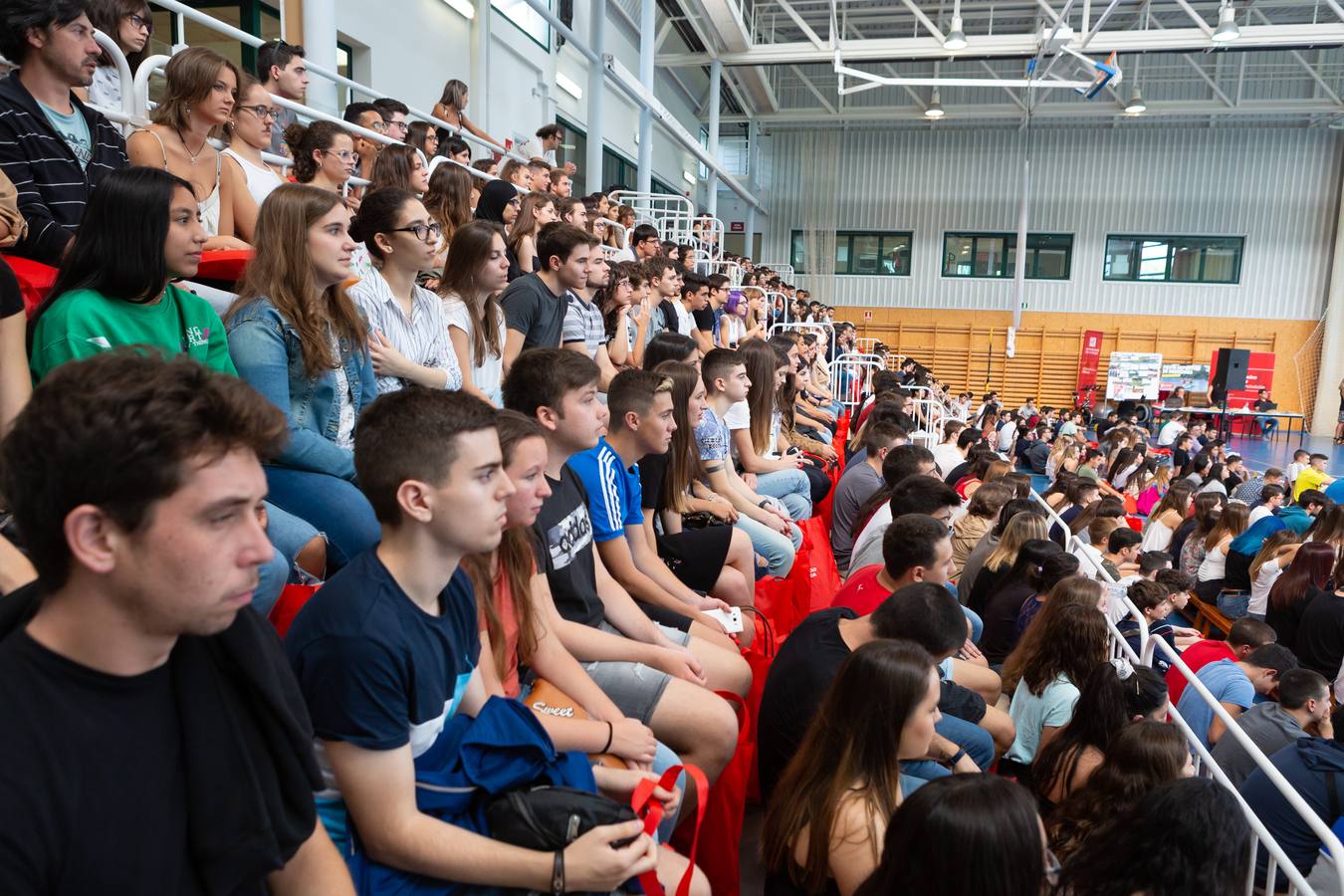 Fotos: La Universidad de La Rioja da la bienvenida a los nuevos estudiantes del curso 2018-2019