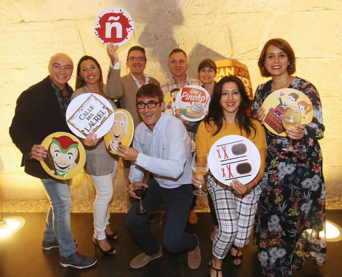 Fotos: Ciudadanos da la bienvenida a las fiestas de San Mateo