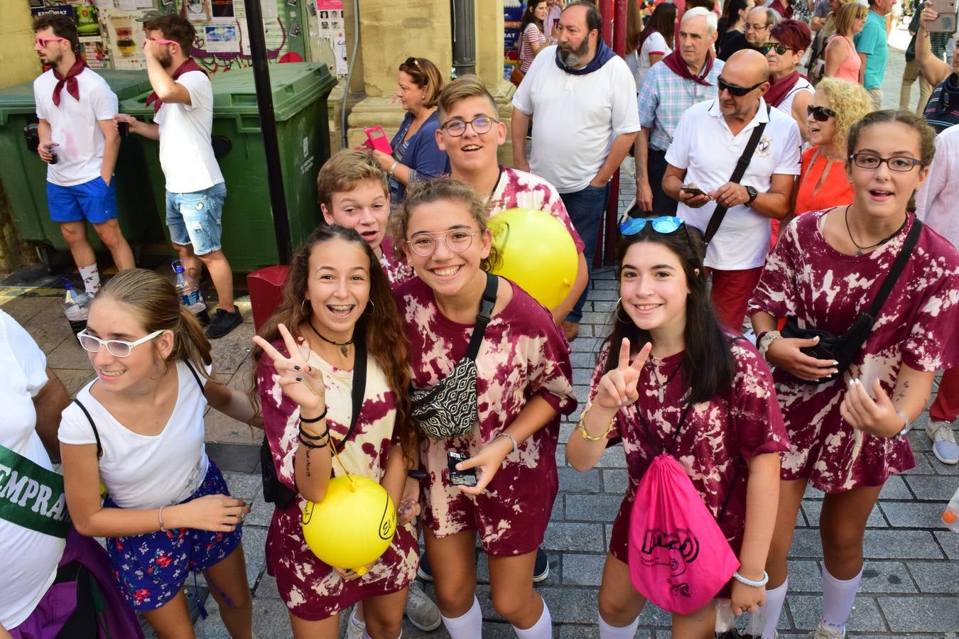 Miles de personas llenan hoy las calles de Logroño.