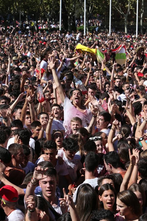 Las imágenes del fiestón en la Plaza del Ayuntamiento