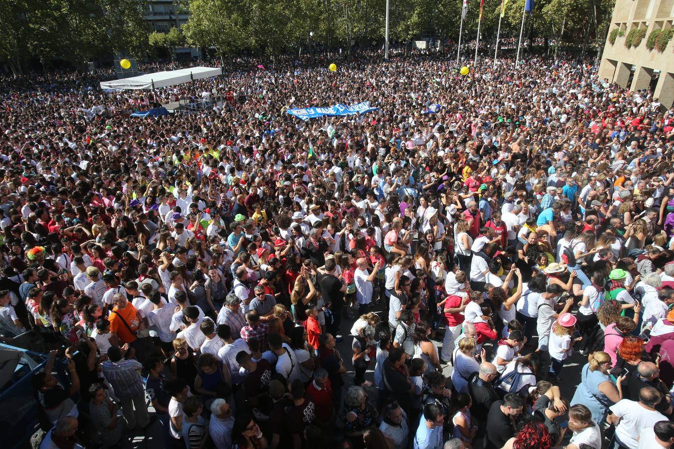 Las imágenes del fiestón en la Plaza del Ayuntamiento