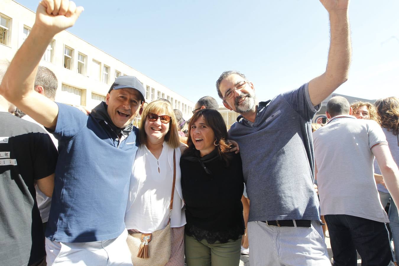 Las imágenes de la plaza del Ayuntamiento en el disparo del cohete