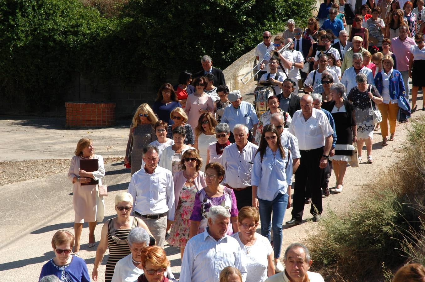 Fotos: Procesion Cristo de los Buenos Temporales en el Villar de Arnedo