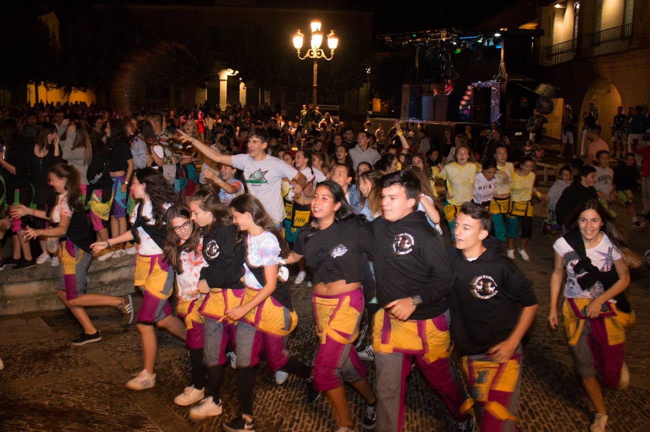 Fotos: Disparo del cohete de las fiestas de Gracias y de San Jerónimo Hermosilla en Santo Domingo