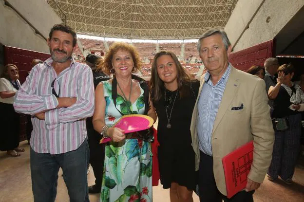 Francisco Parra, María Cruz Iglesias,  Juanma Muro y Mónica Gurrea. :: Juan Marín