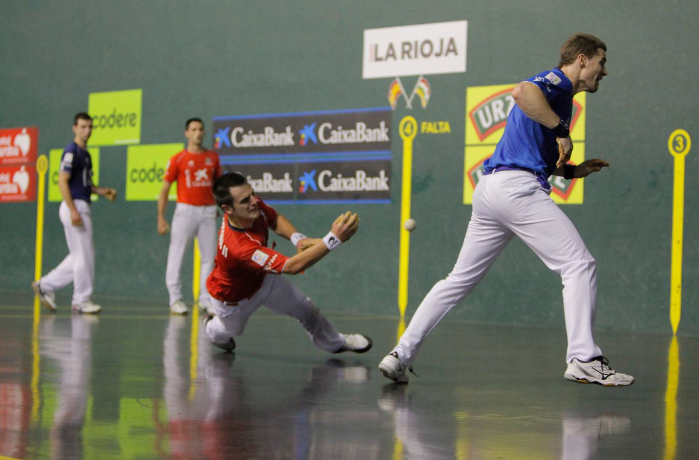 Imágenes del partido.