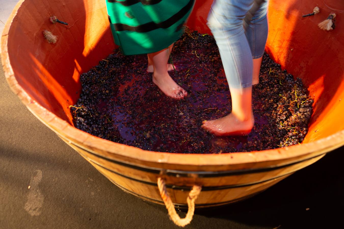 Este es uno de los actos populares de las fiestas de San Mateo, en el que se busca que diferentes personalidades riojanas protagonicen un acto similar al institucional que se desarrolla el 21 de septiembre 