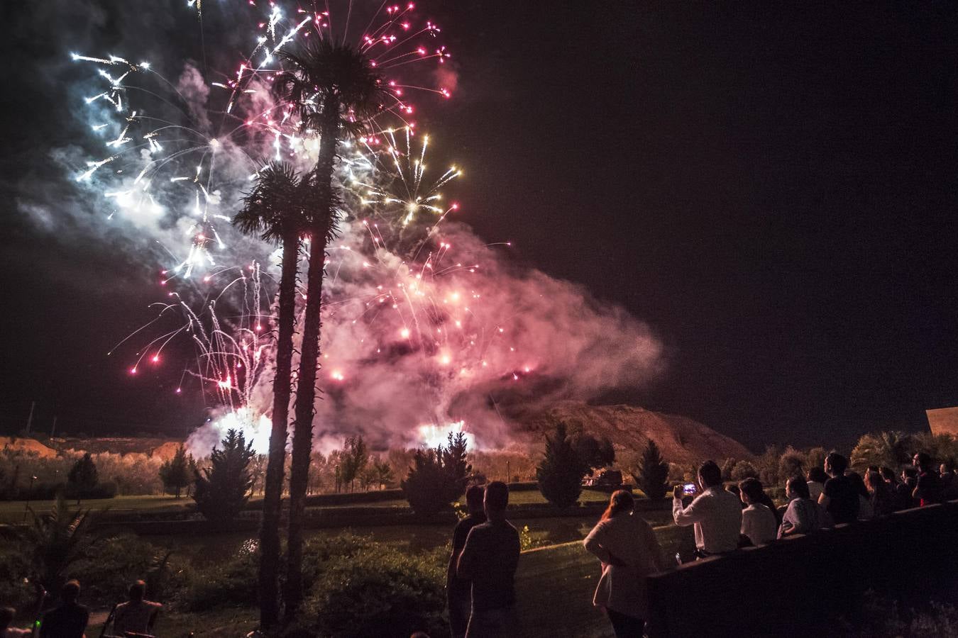 Fotos: Los fuegos del jueves 20