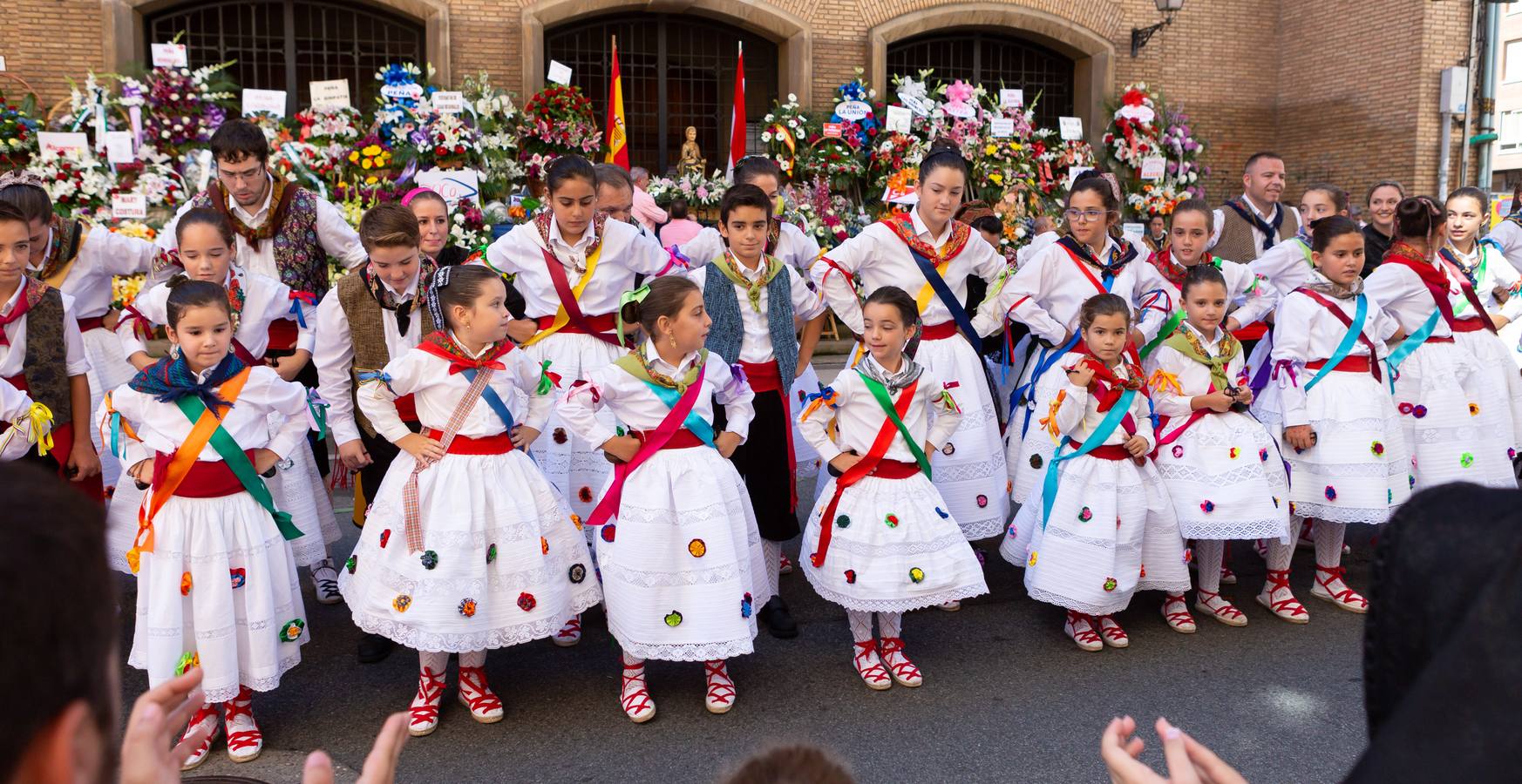 Fotos: Ofrenda floral a la virgen de Valvanera