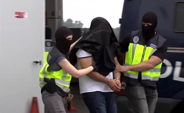 La Policía Nacional detiene a un hombre de 21 años por su presunta pertenencia a la organización terrorista Dáesh
