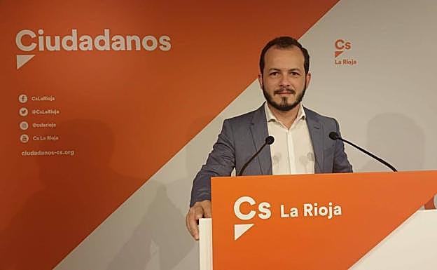 Baena promete que Cs eliminará los privilegios políticos «cueste lo que cueste»