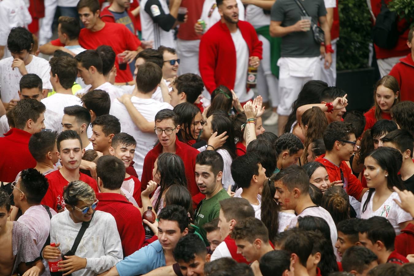 Las imágenes del inicio de las fiestas de Arnedo