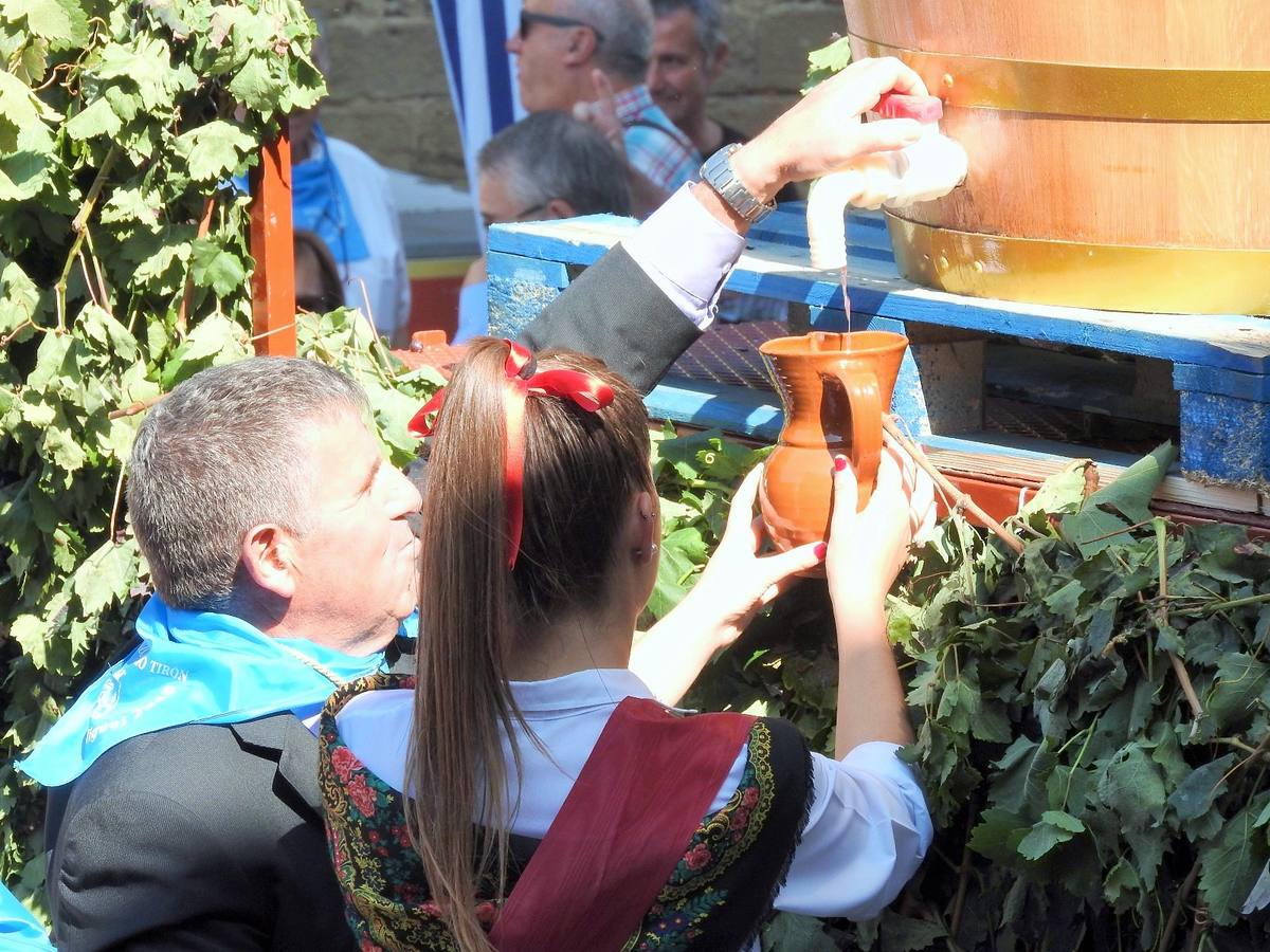 Fotos: Fiestas de San Miguel en Cuzcurrita