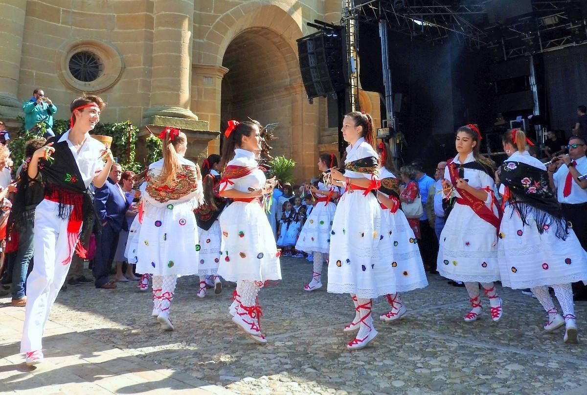 Fotos: Fiestas de San Miguel en Cuzcurrita