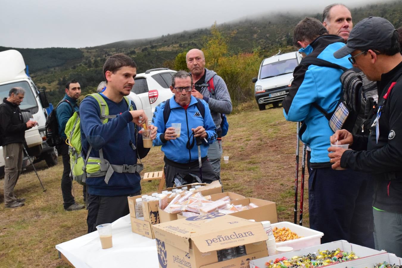 Cerca de 450 valientes tomaron la salida de la Marcha Hoyos de Iregua en Villoslada de Cameros