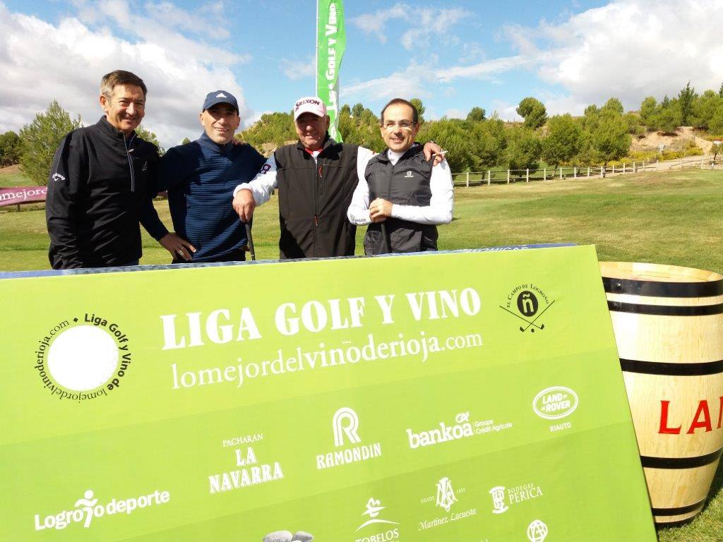 Fotos de salida del Torneo Bodegas LAN, de la Liga de Golf y Vino.