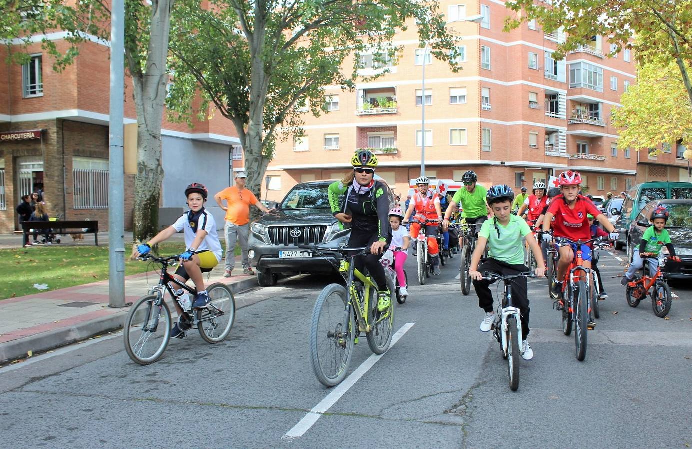 Las imágenes del paseo ciclista por los alrededores de Varea con la ciclista riojana