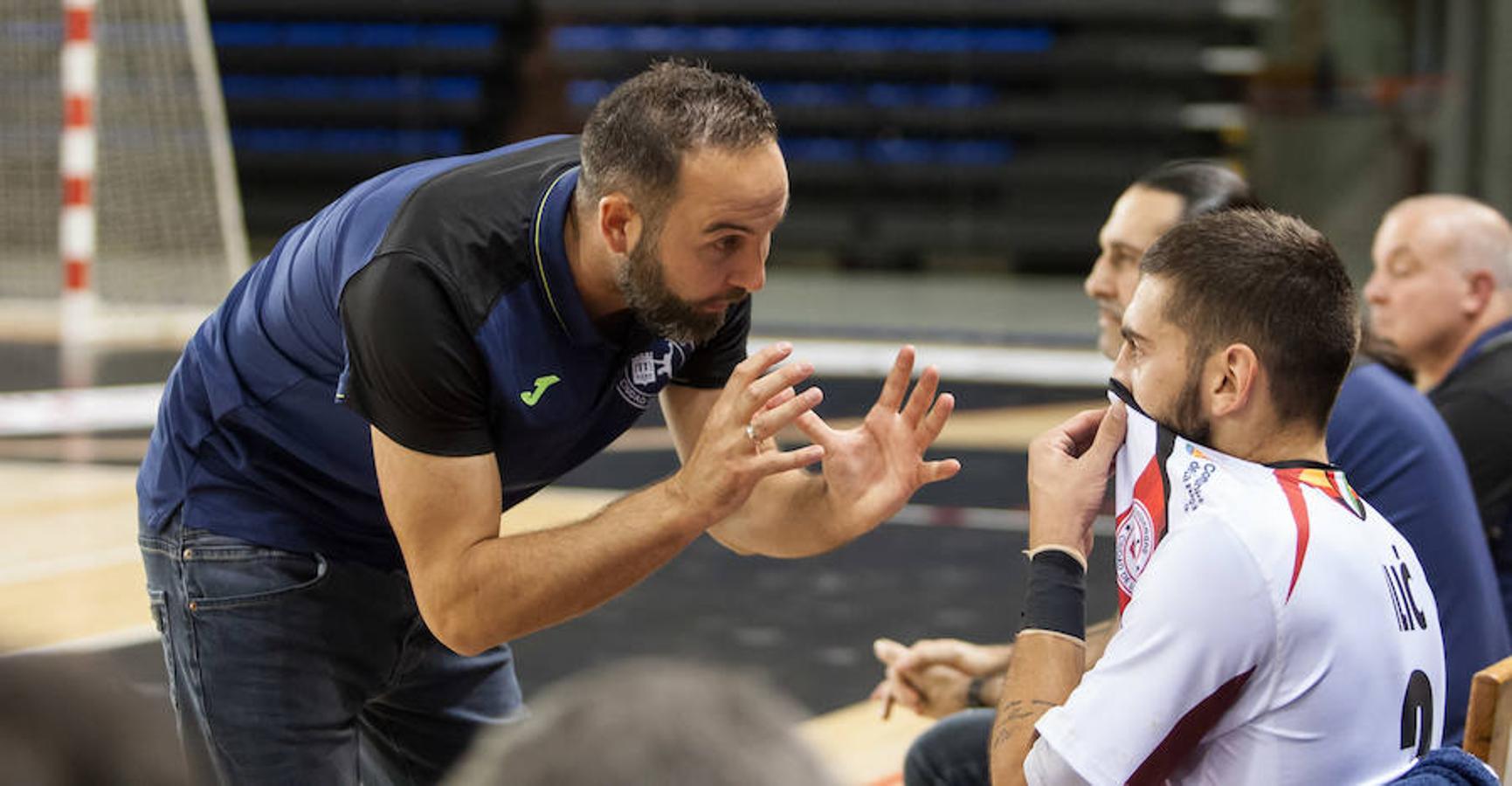 Empujados por el talento de Eduardo Cadarso el equipo riojano aplasta al Alcobendas 41-26 y asalta la segunda plaza de la Liga Asobal