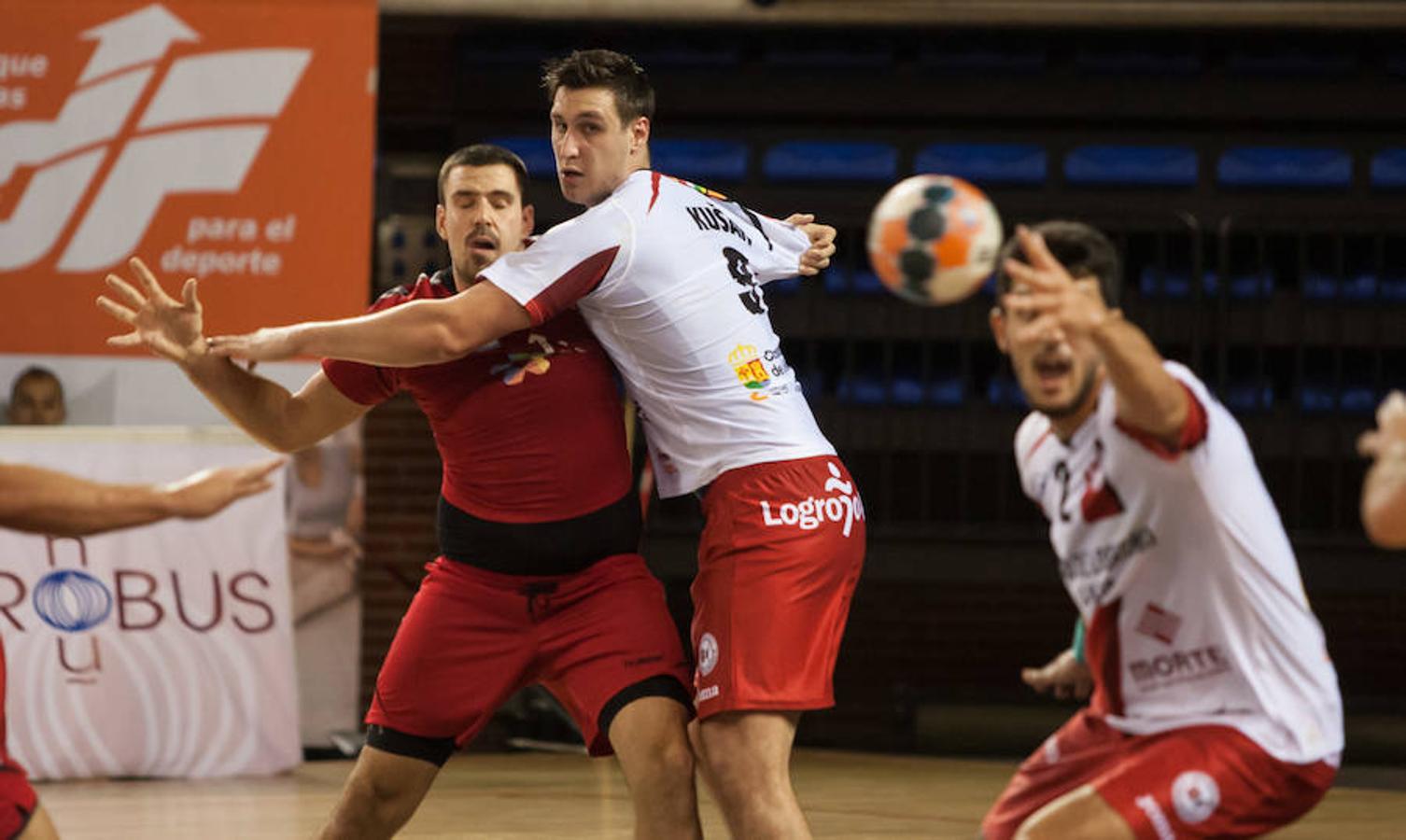 Empujados por el talento de Eduardo Cadarso el equipo riojano aplasta al Alcobendas 41-26 y asalta la segunda plaza de la Liga Asobal