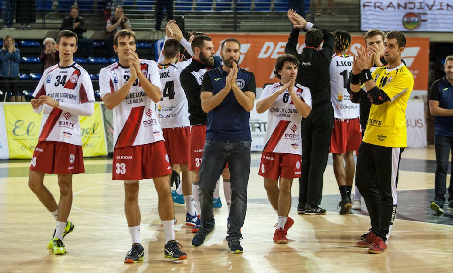 Empujados por el talento de Eduardo Cadarso el equipo riojano aplasta al Alcobendas 41-26 y asalta la segunda plaza de la Liga Asobal