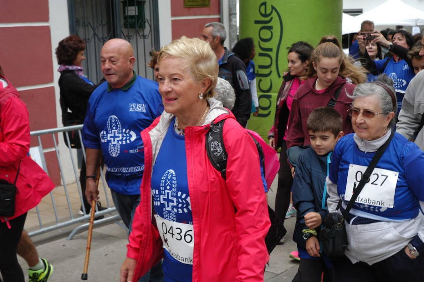 IV marcha solidaria de El Redal, en favor de AFA Rioja. En la cita han participado 370 personas y después también se han celebrado carreras sénior e infantil.