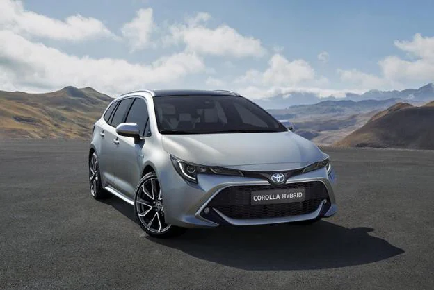 El Corolla incorpora ya el nuevo paquete Safety Sense. :: L.r.m.