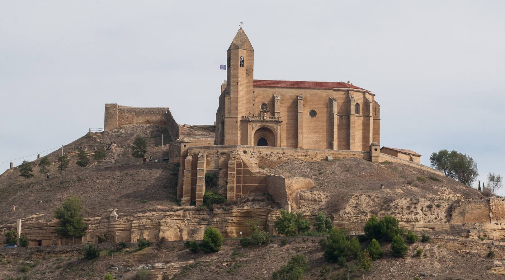 La Rioja Turismo estrena ruta enoturística inspirada en la novela de Andrés Pascual 'A merced de un dios salvaje'