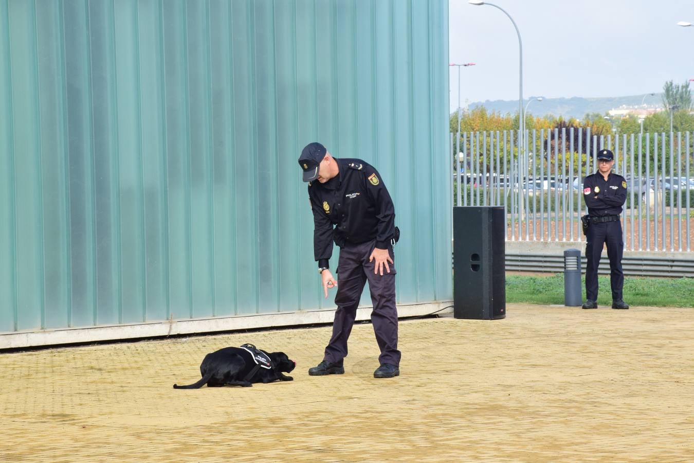 La Jefatura Superior de Policía de La Rioja celebró ayer su jornada de puertas abiertas, especialemente dedicada a los niños.