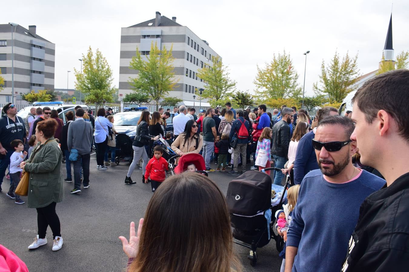 La Jefatura Superior de Policía de La Rioja celebró ayer su jornada de puertas abiertas, especialemente dedicada a los niños.