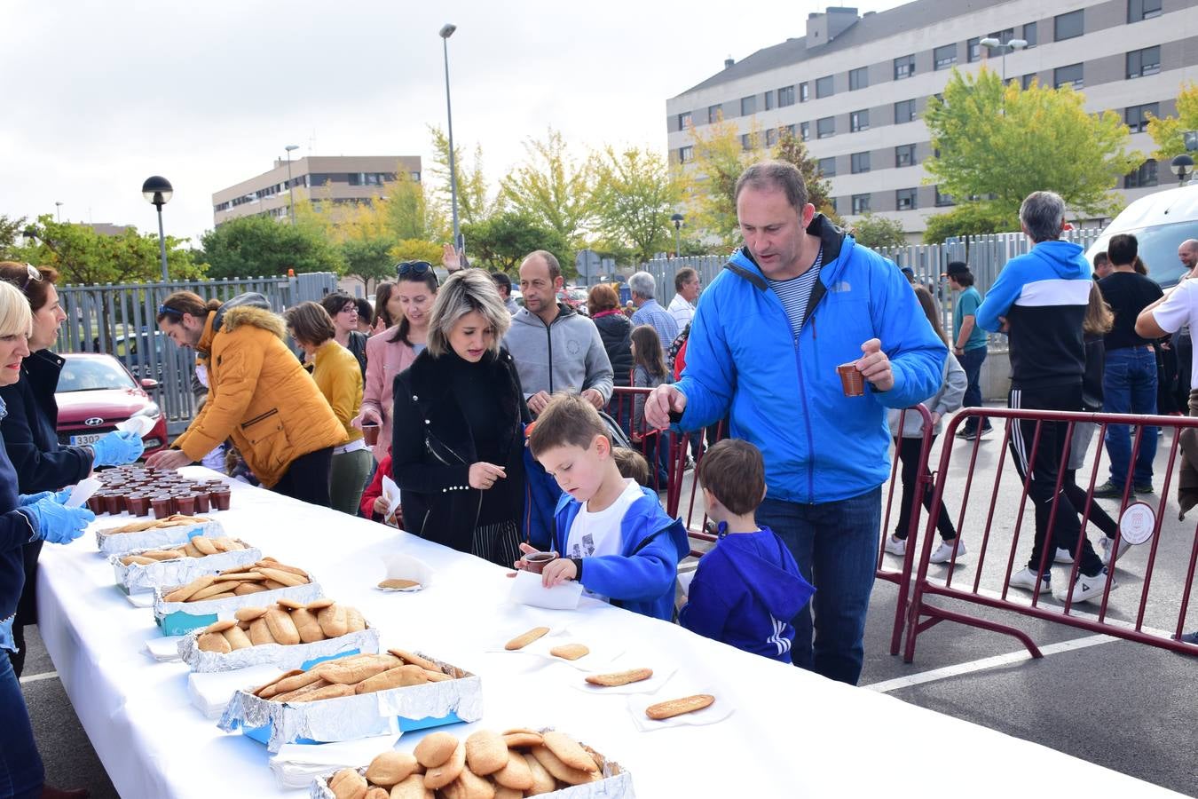 La Jefatura Superior de Policía de La Rioja celebró ayer su jornada de puertas abiertas, especialemente dedicada a los niños.