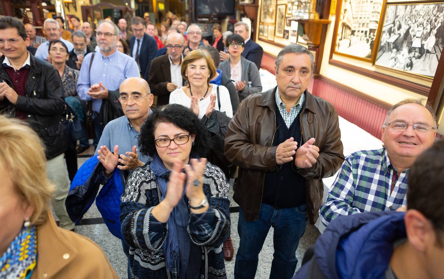 La socialista presenta su candidatura a encabezar la lista del PSOE a la Alcaldía de Logroño