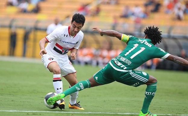 Freitas, con la camiseta del Sao Paulo