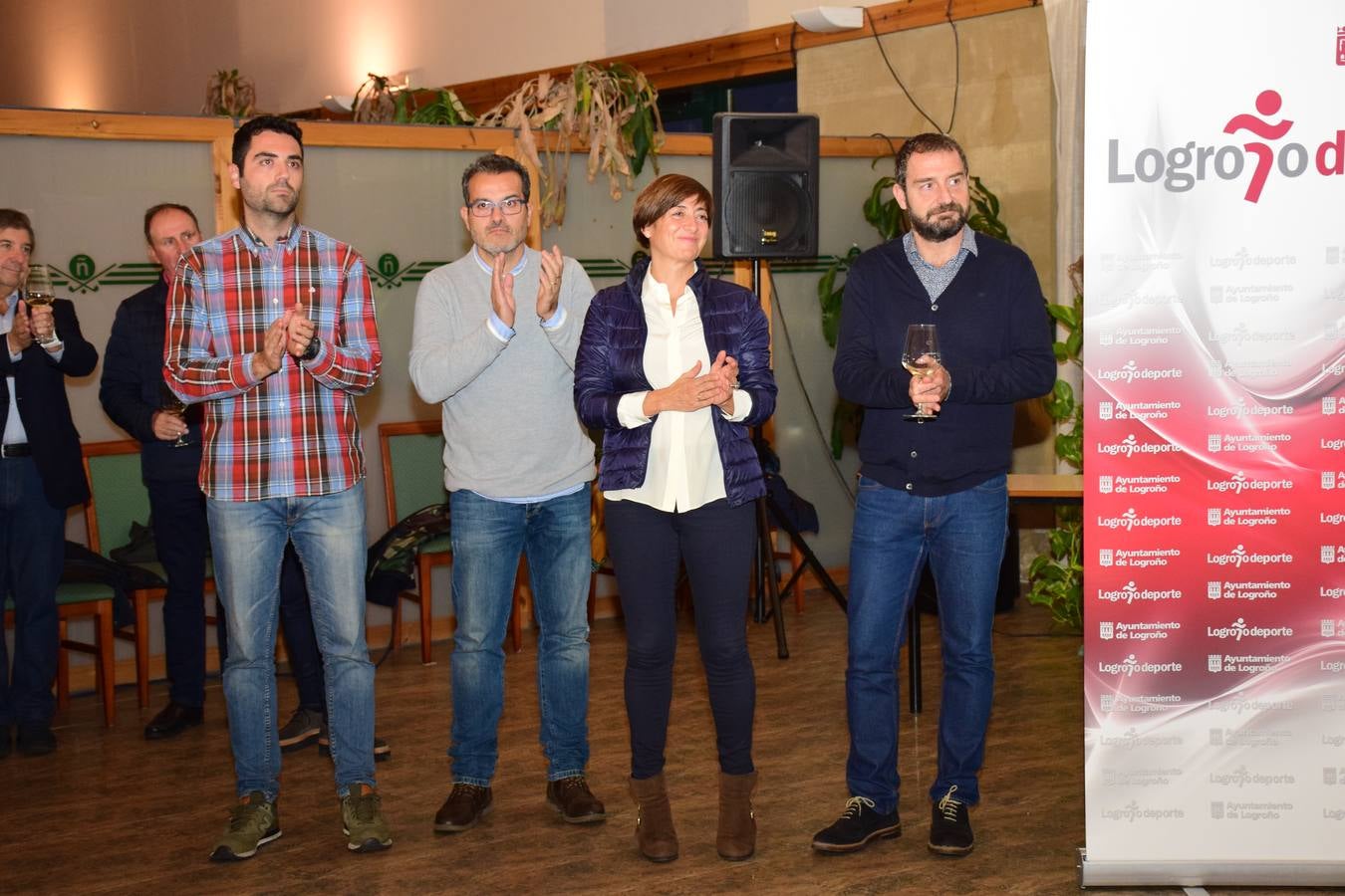 Entrega de premios a los ganadores del Torneo Bodegas Altanza, de la Liga de Golf y Vino de lomejordelvinoderioja.com.