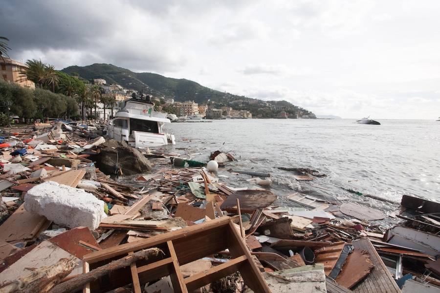 Nueve personas han fallecido en Italia a causa del temporal de fuertes vientos y lluvias torrenciales que mantiene en alerta a varias regiones del país, después de la caída de árboles y el desbordamiento de algunos ríos, según los medios italianos.