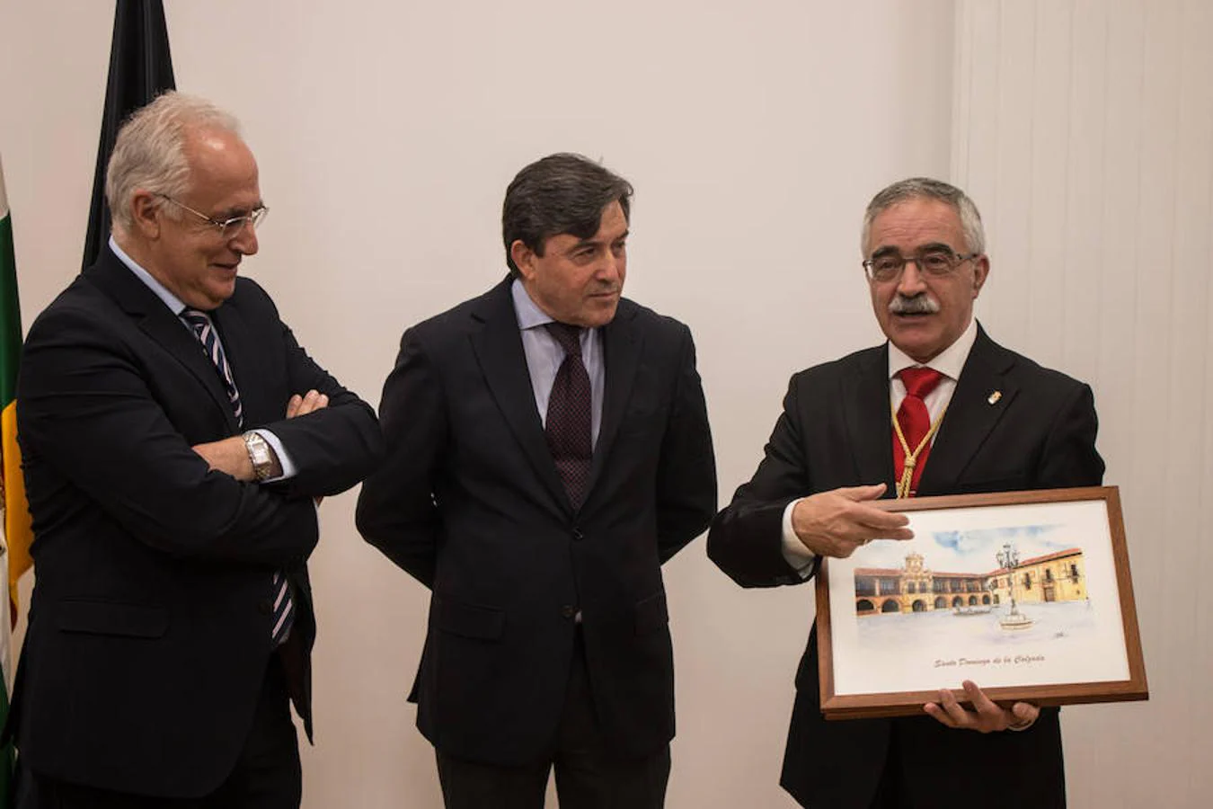 El presidente del Gobierno de La Rioja, José Ignacio Ceniceros, participa en la inauguración del edificio del Corregimiento, tras las obras de rehabilitación.